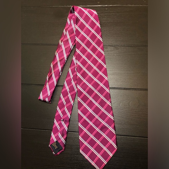 Brooks Brothers Other - Brooks Brothers Pink and White Plaid Tie